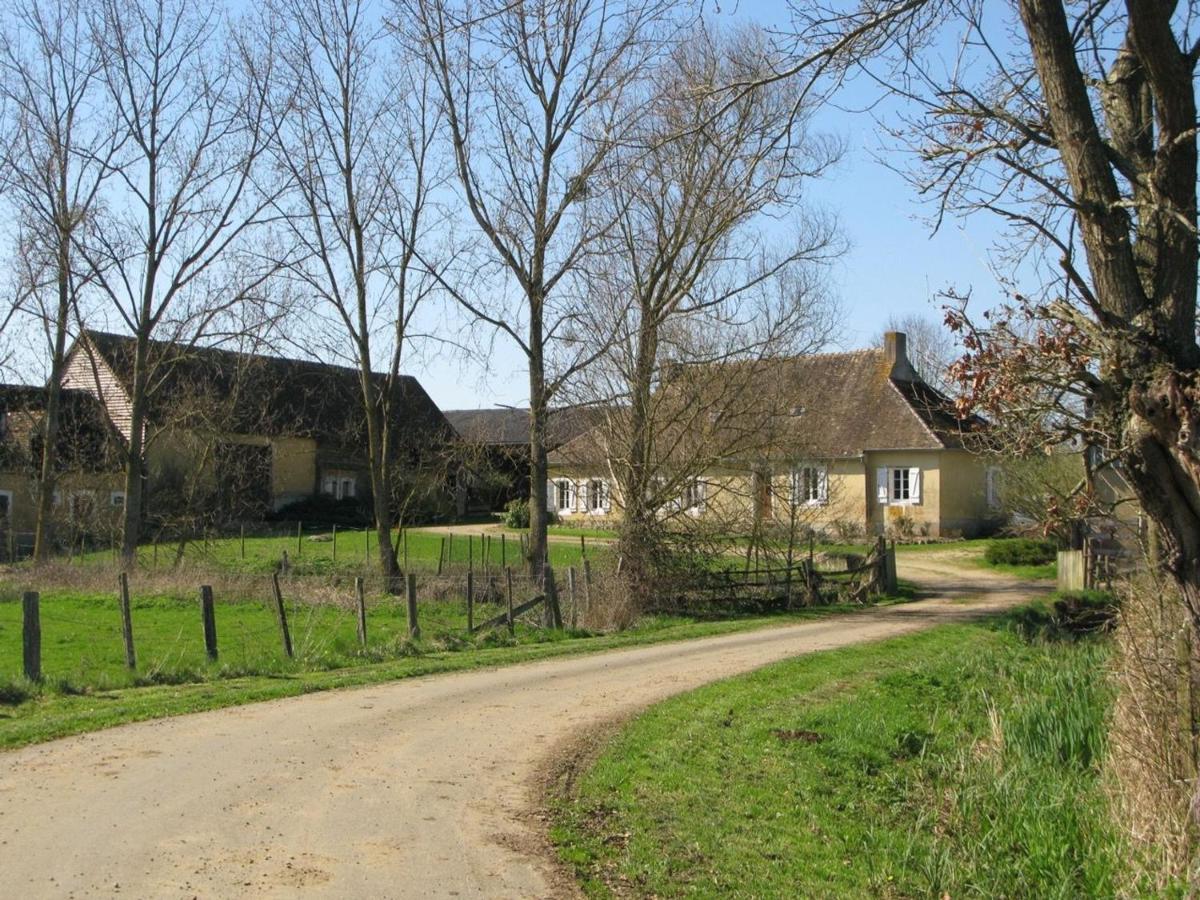 Maison Spacieuse Et Independante Avec Jardin Et Terrasse, Ideale Pour Observer La Nature En Sarthe - Fr-1-410-215 Rouperroux-le-Coquet Kültér fotó